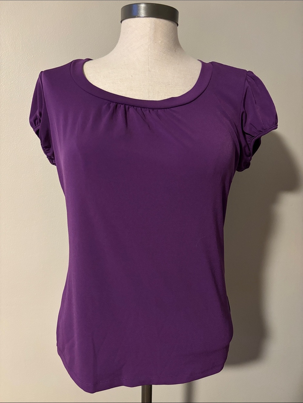 Worthington Purple Scoop Neck Short Sleeve Top